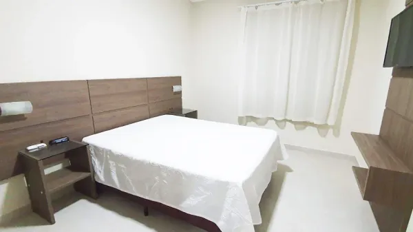 Terceiro quarto da Cobertura 302 com 2 camas de solteiro